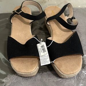 Old Navy Black Espadrille Wedge Sandals with Ankle Strap